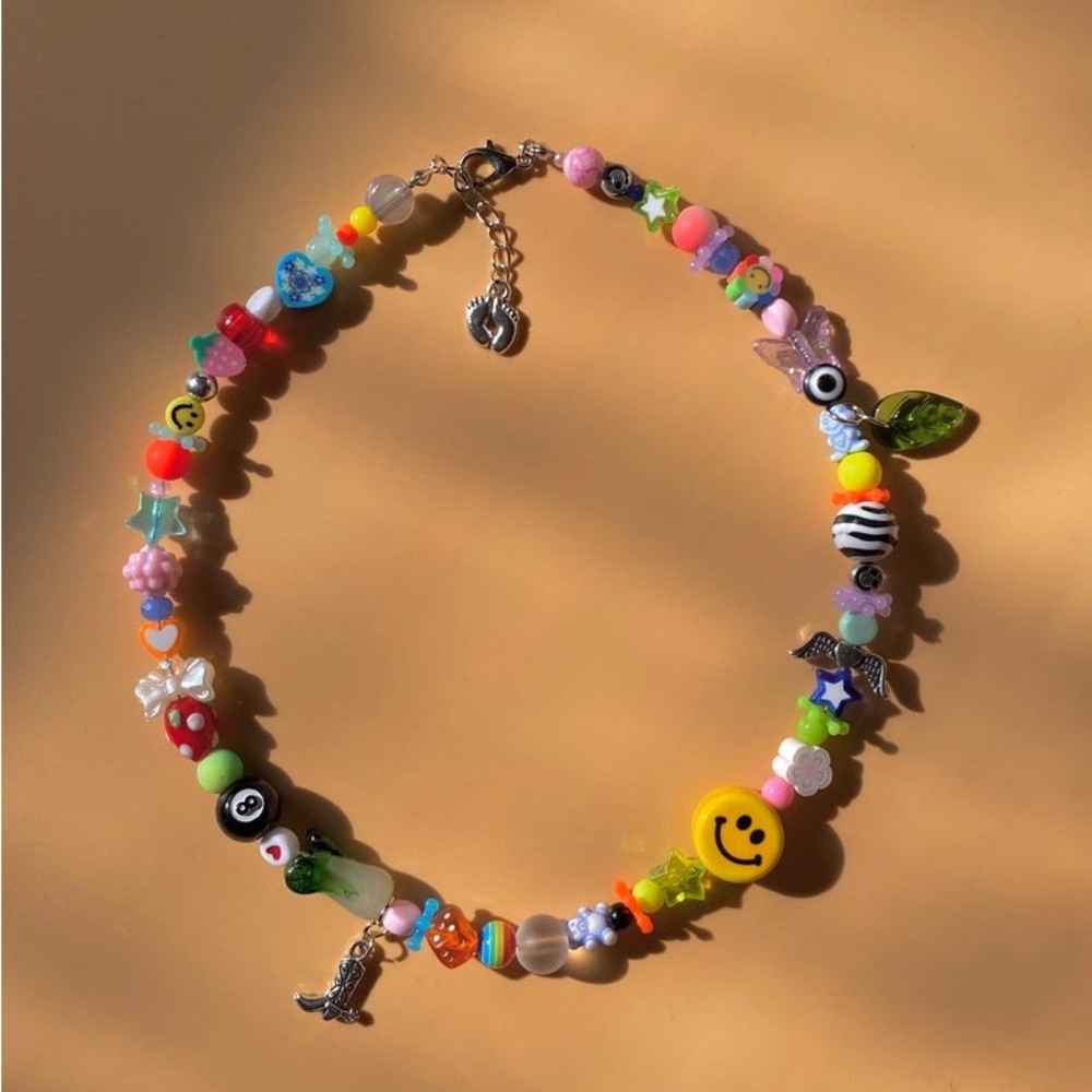 Necklace beaded